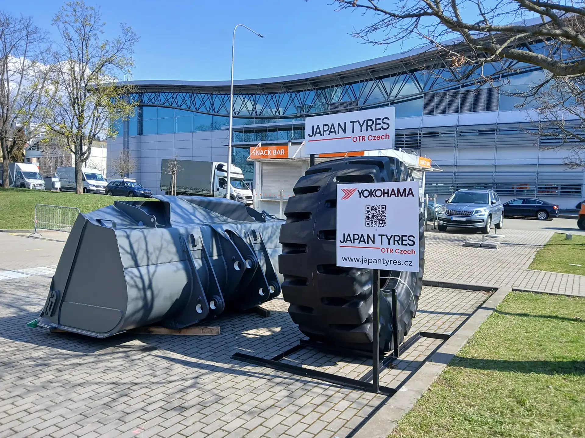 JAPAN TYRES na MINE & BUILD 2026